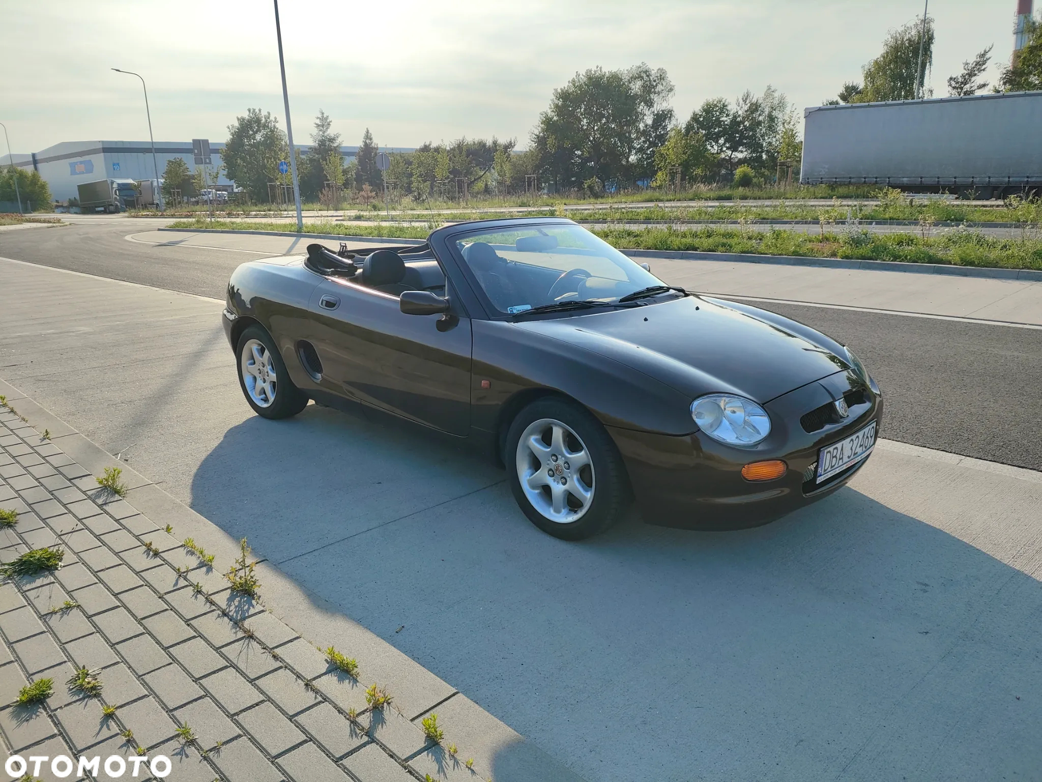 Rover MG - 8