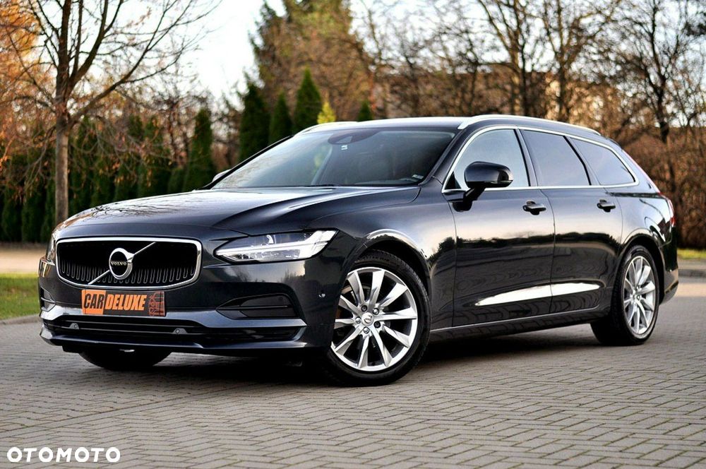 Volvo V90 D3 Momentum Pro - 17