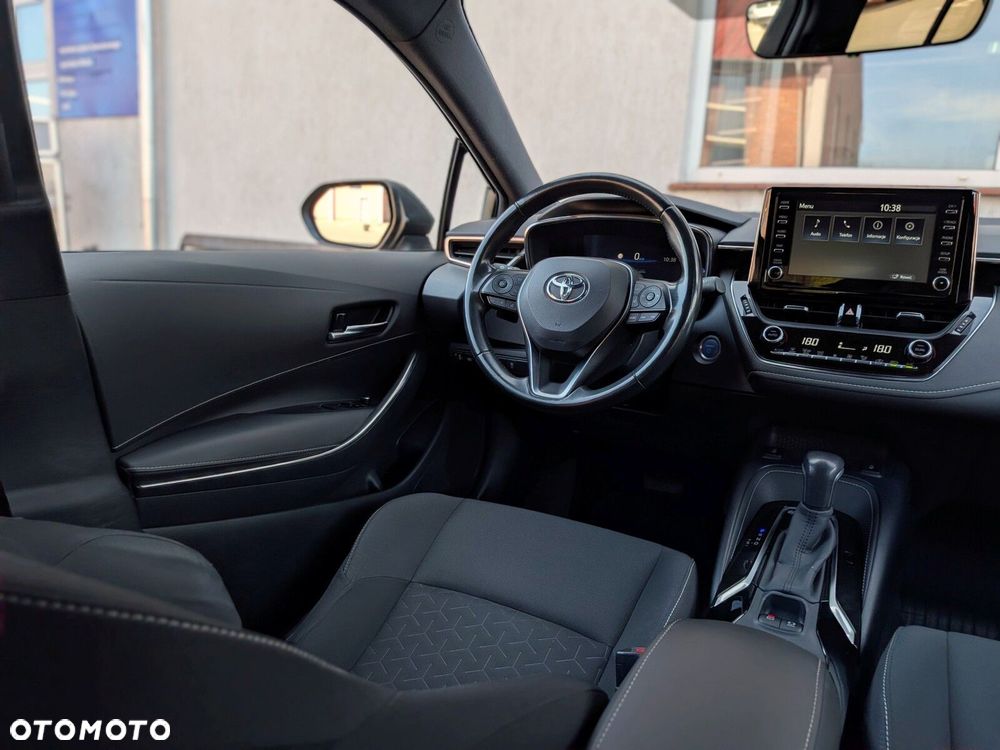 Toyota Corolla - 14