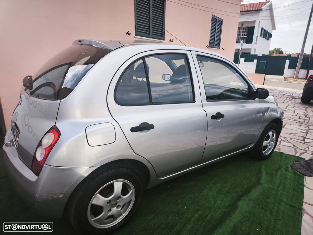 Nissan Micra 1.0 Emotion AC - 24