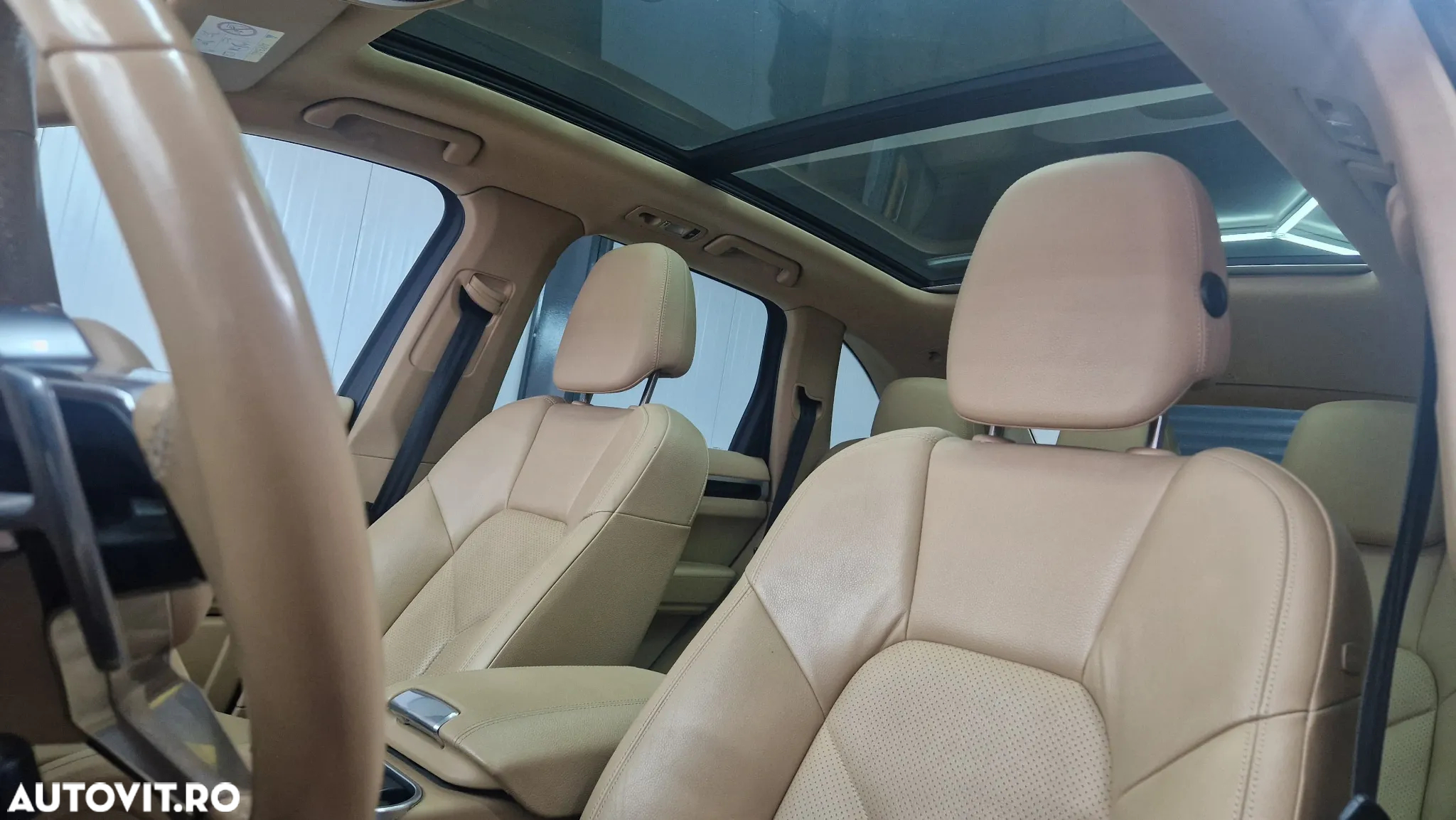 Porsche Cayenne - 10
