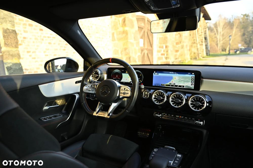 Mercedes-Benz Klasa A 35 AMG 4-Matic 7G-DCT - 15