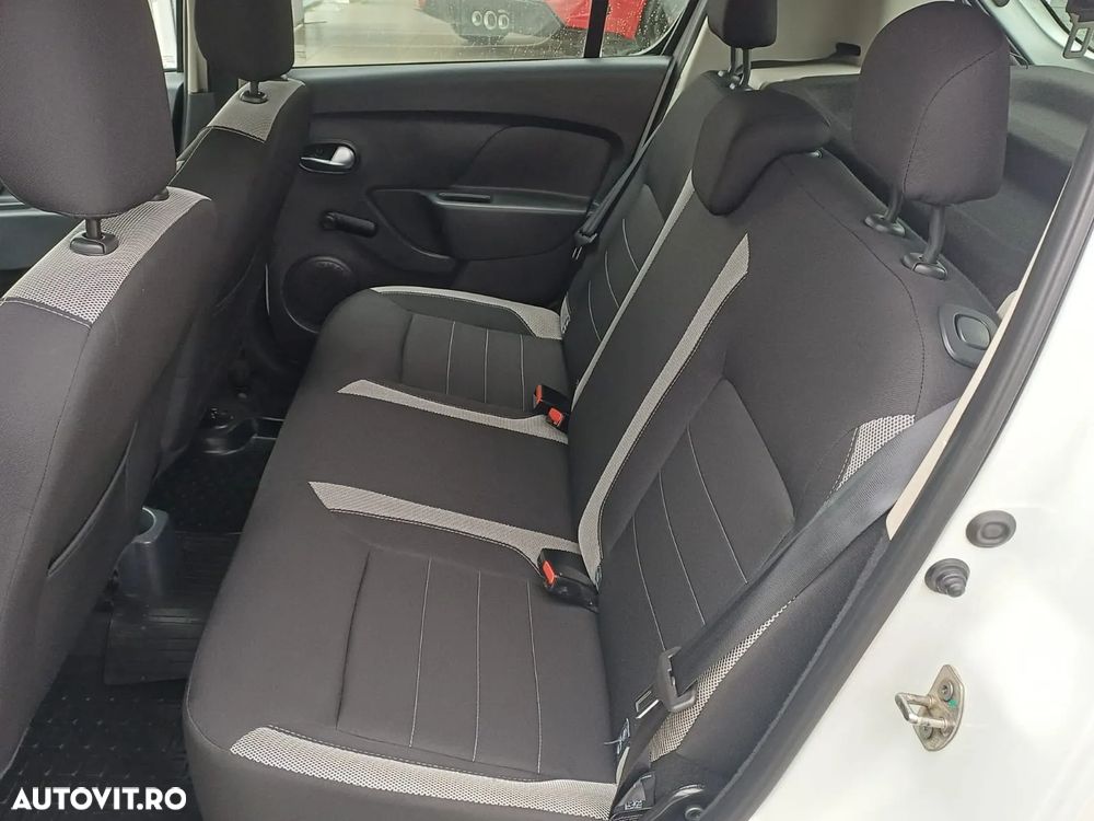 Dacia Sandero Stepway ECO-G 100 MT6 Essential - 7
