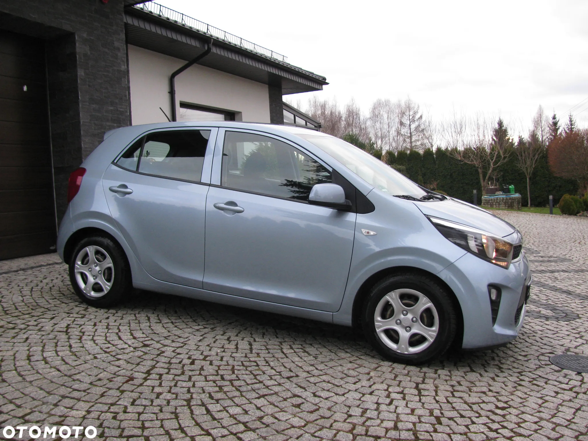 Kia Picanto - 9