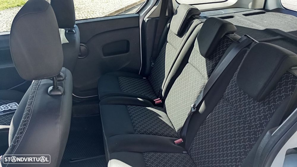 Renault Kangoo 1.5 dCi Confort - 12