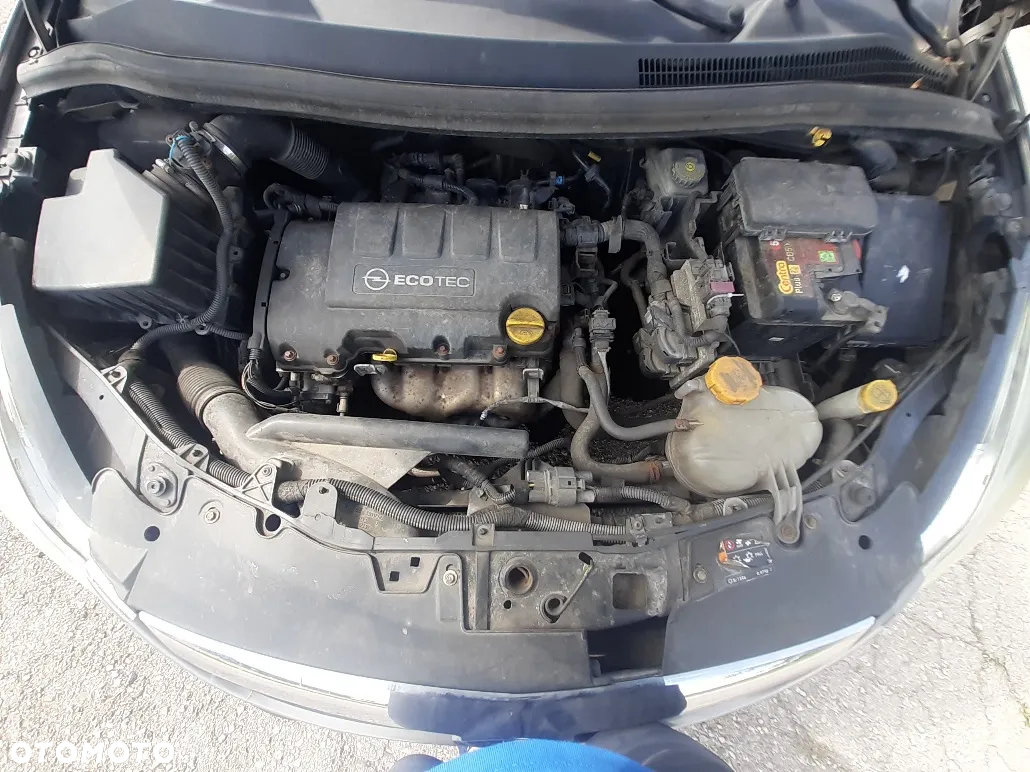 Opel Corsa - 8