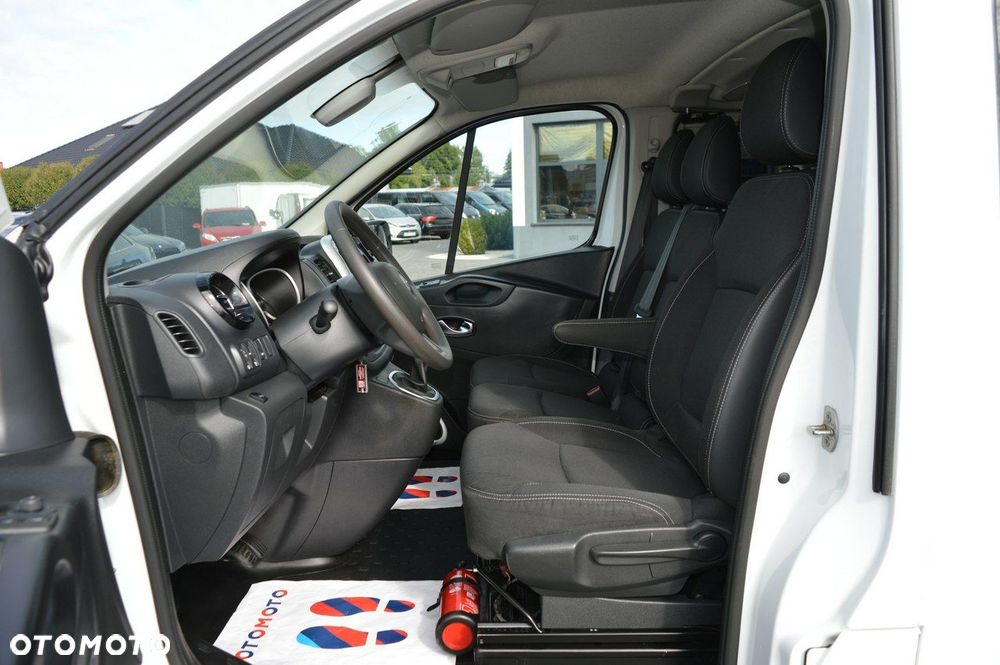 Renault Trafic - 21