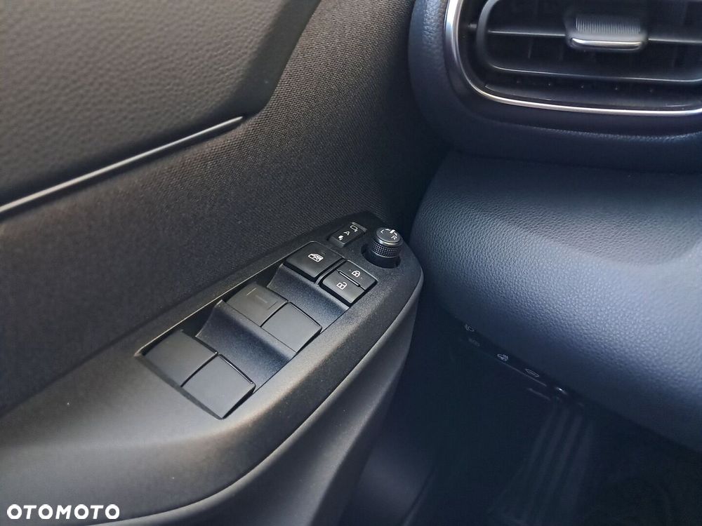 Toyota Yaris Cross Hybrid 1.5 GR Sport - 16