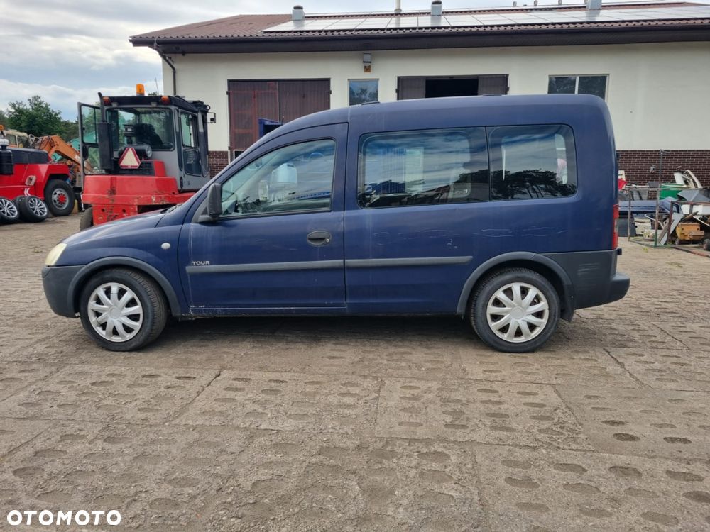 Opel Combo Tour - 5