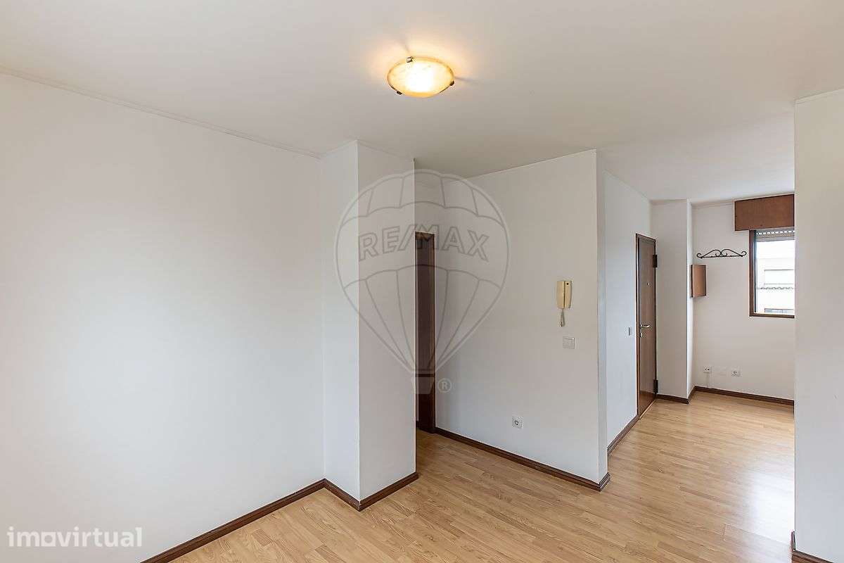 Apartamento T2 para arrendamento - Grande imagem: 3/16