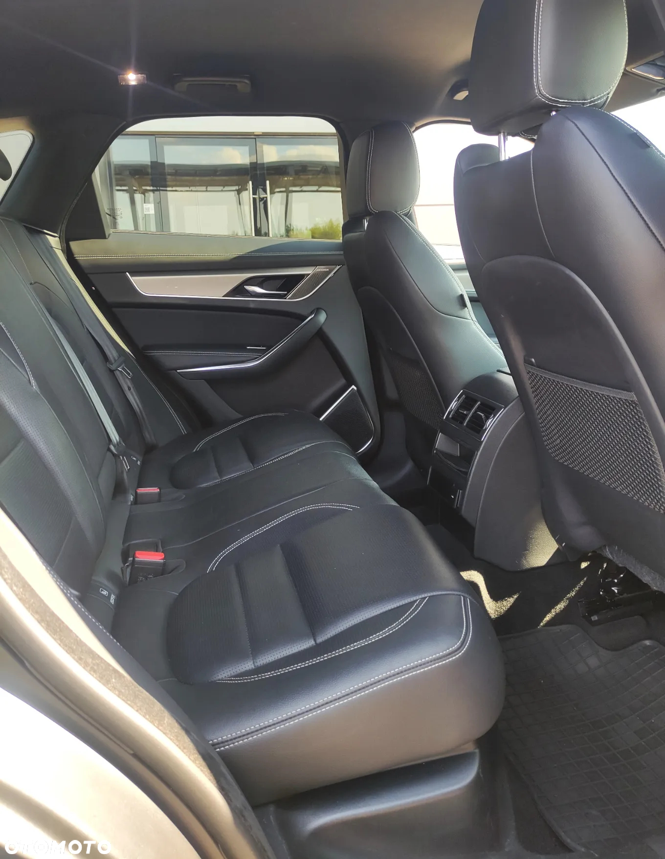 Jaguar F-Pace - 20