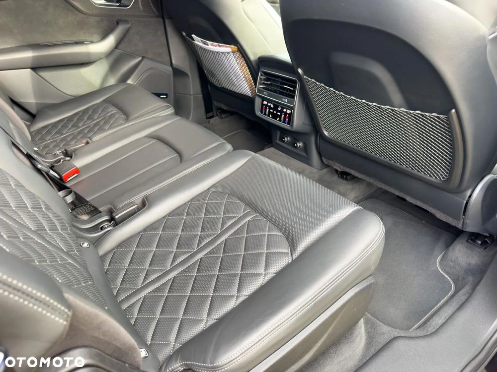 Audi SQ7 4.0 TDI Quattro Tiptronic - 8