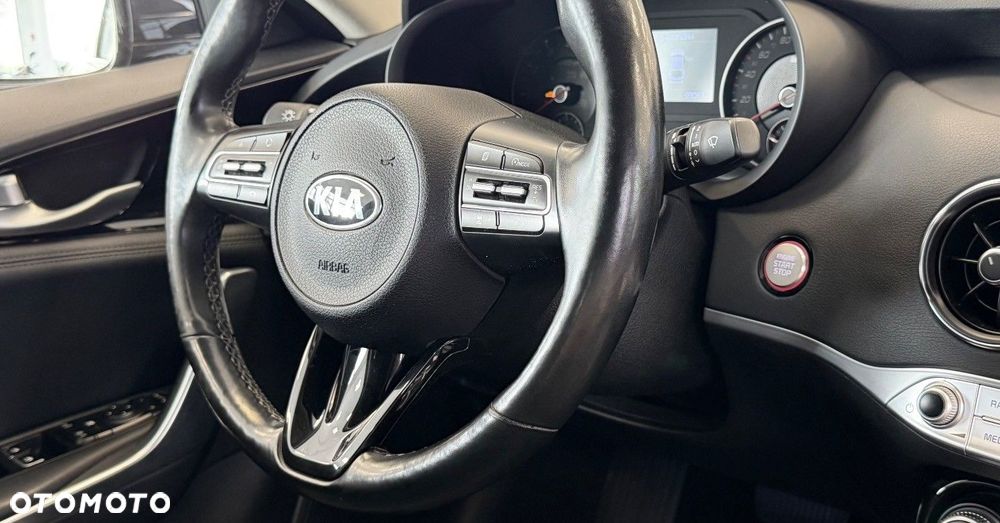 Kia Stinger 2.0 T-GDI GT Line - 33