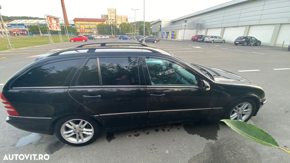 Mercedes-Benz C 270 T CDI Avantgarde - 3