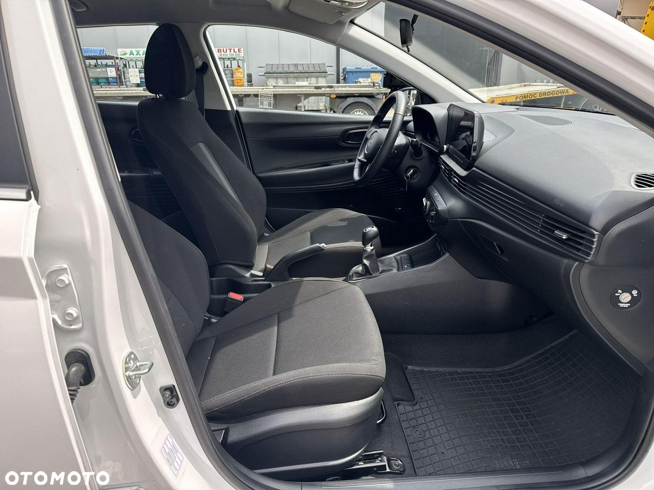 Hyundai i20 1.2 Modern - 20