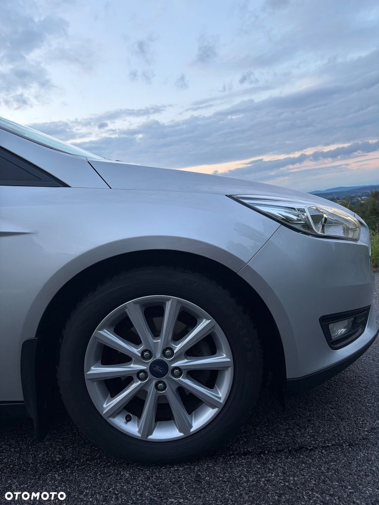 Ford Focus 1.5 TDCi Trend Sport ASS - 17