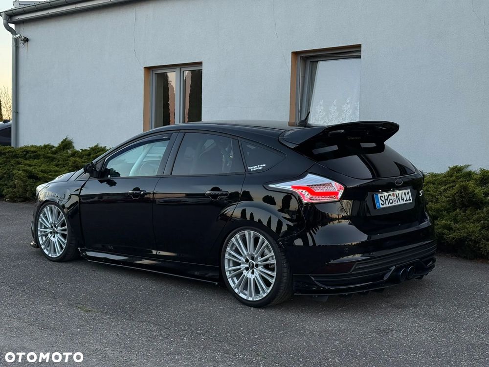 Ford Focus 2.0 EcoBoost ST - 5