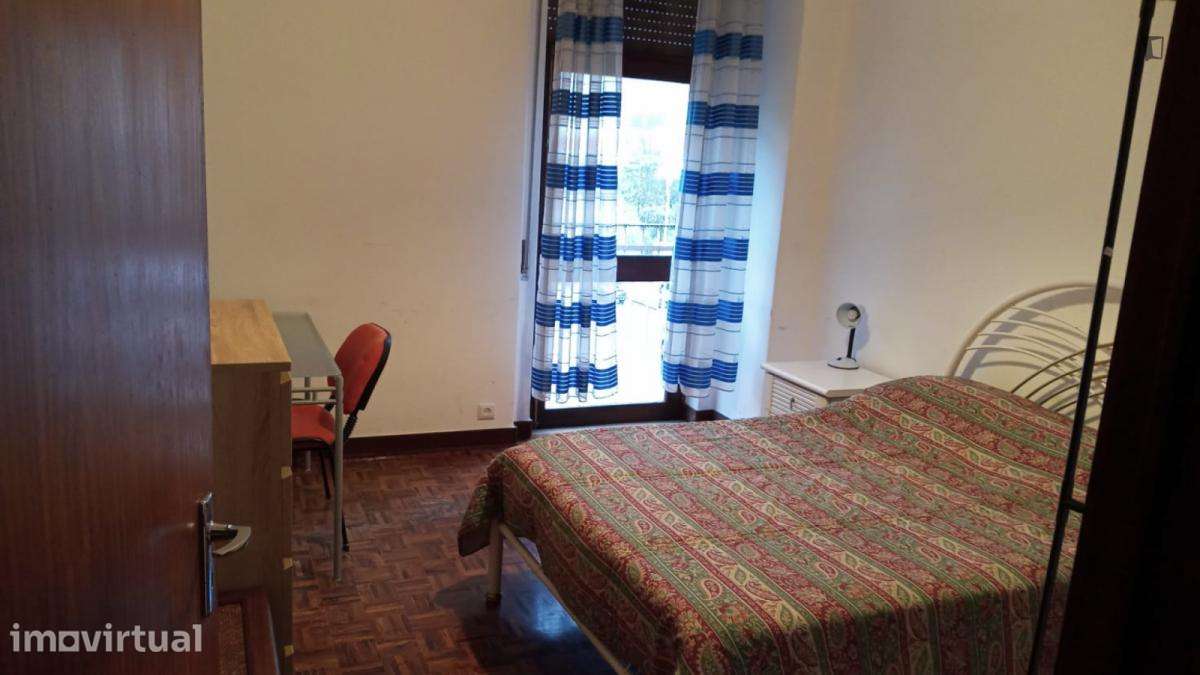 Quarto - localizado em Bairro do Sol Coimbra - Grande imagem: 2/26