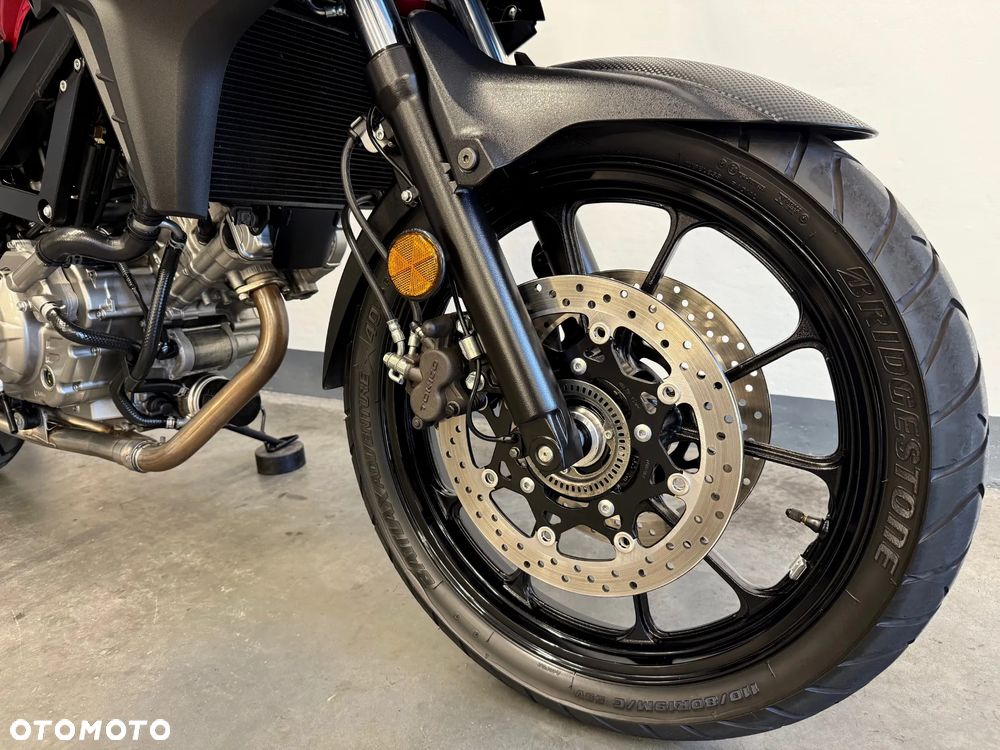 Suzuki V-STROM - 7