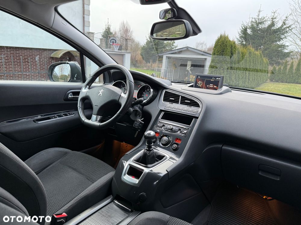 Peugeot 5008 1.6 BlueHDi Style 7os - 15