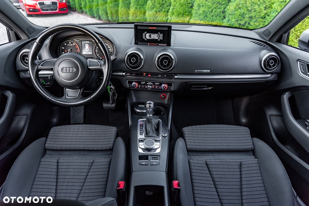Audi A3 Sportback 1.8 TFSI quattro S tronic Attraction - 27