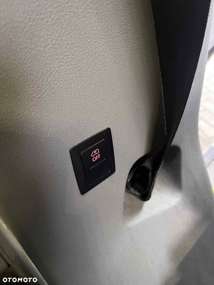 Volkswagen Transporter - 21