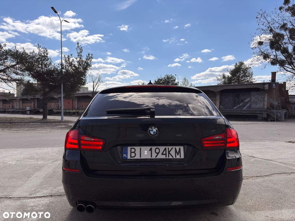 BMW Seria 5 520d - 8