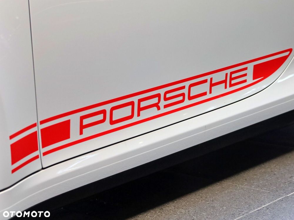 Porsche 911 - 25