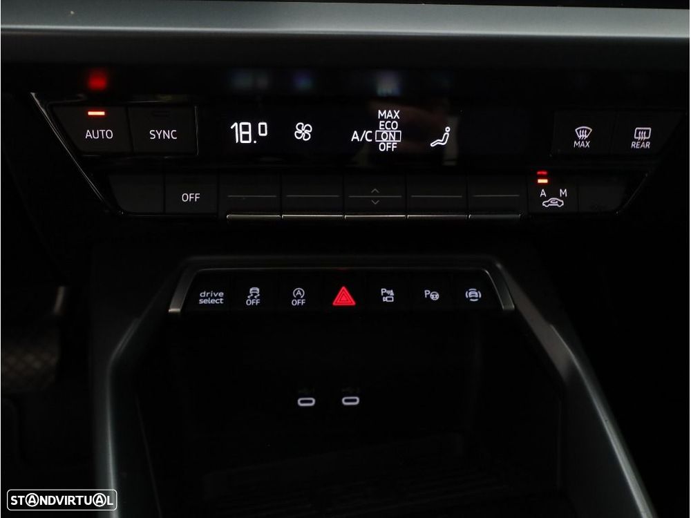 Audi A3 Sportback 30 TFSI Advanced S tronic - 21
