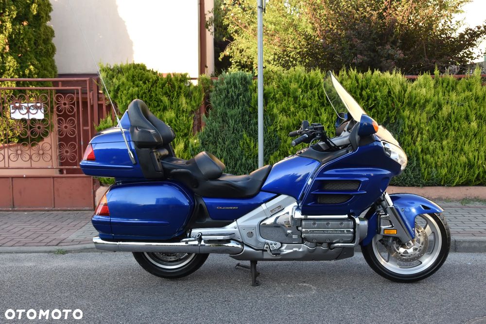 Honda GL - 10