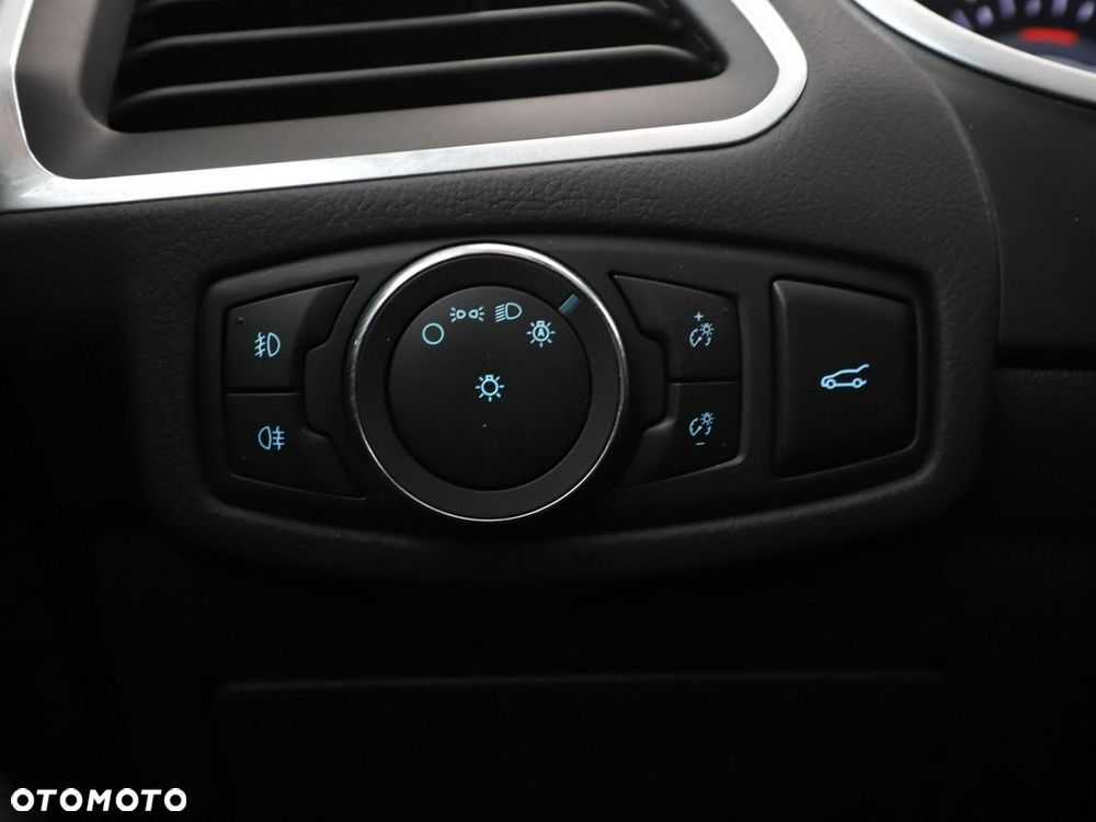 Ford S-Max 2.0 EcoBlue Titanium - 36
