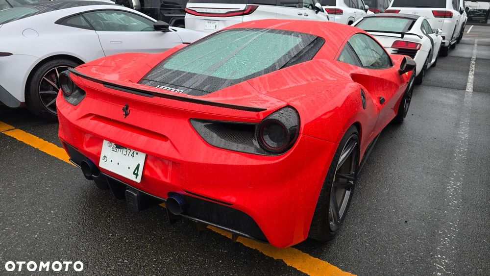 Ferrari 488 - 7