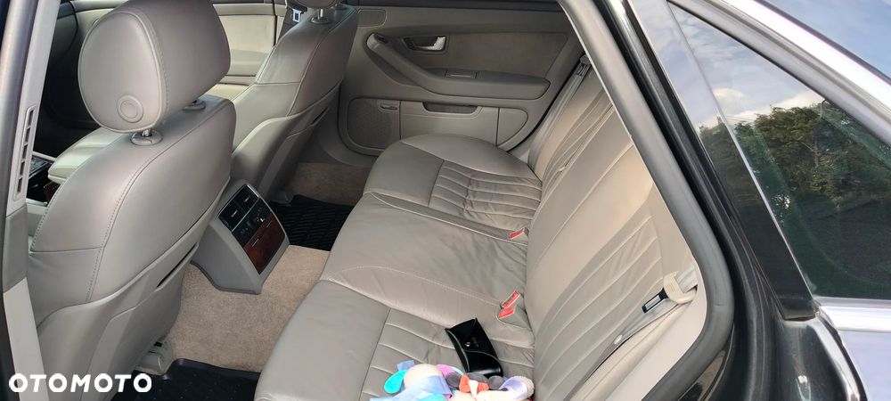 Audi A8 - 16
