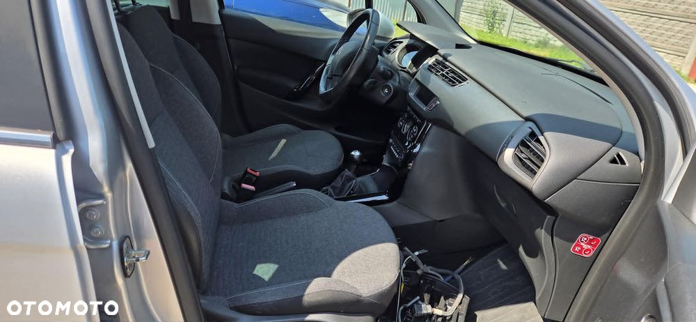 CITROEN C3 II 1,2 PURETECH 82KM silnik - 4