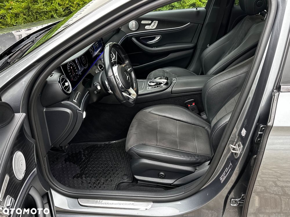 Mercedes-Benz Klasa E 220 d 4-Matic AMG - 27