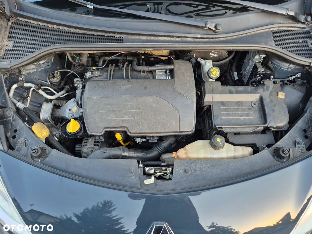 Renault Clio 1.2 16V 75 Yahoo - 22