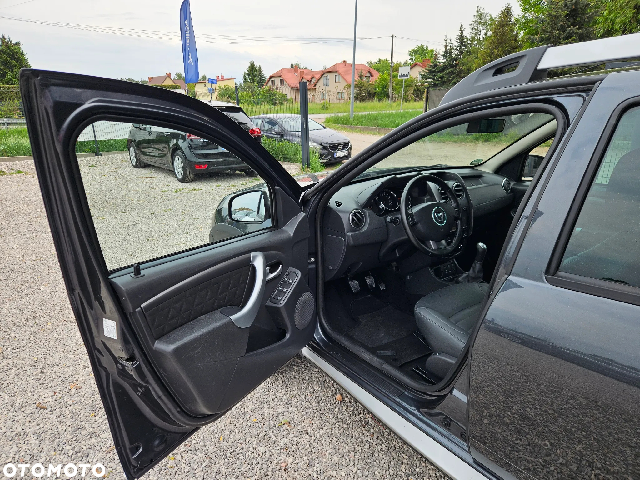 Dacia Duster 1.6 SCe Essential - 20