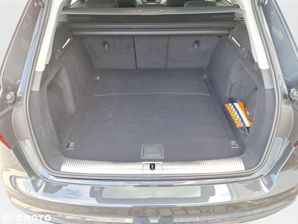 Audi A4 Avant 35 TFSI mHEV Advanced S tronic - 34