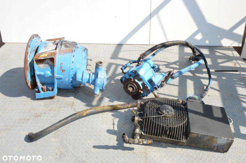 napęd betoniarki betonomieszarki motoreduktor sauer-danfoss 513462 pompa - 1