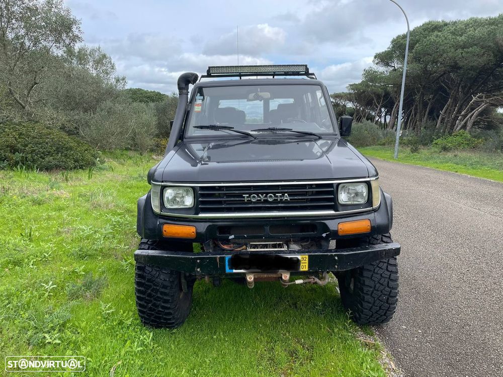 Toyota Land Cruiser - 6