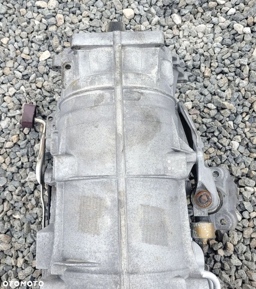 SKRZYNIA BIEGÓW AUTOMAT KONWERTER ZF 8HP70X BMW F10 F11 550D N57D30C 3.0D - 5