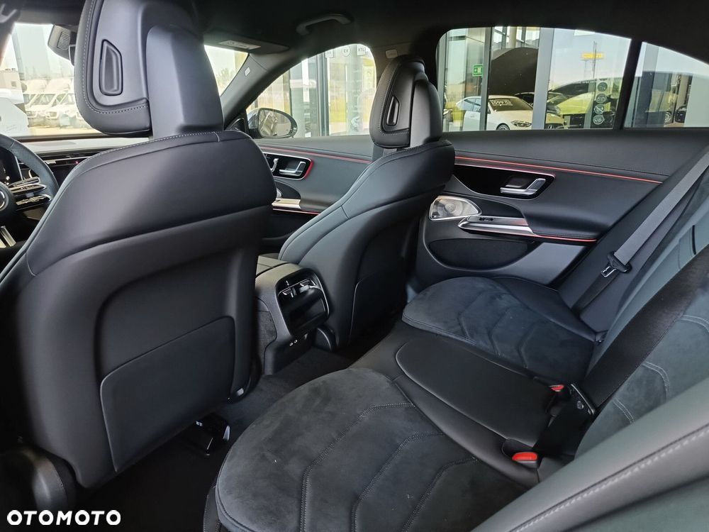 Mercedes-Benz Klasa E - 31