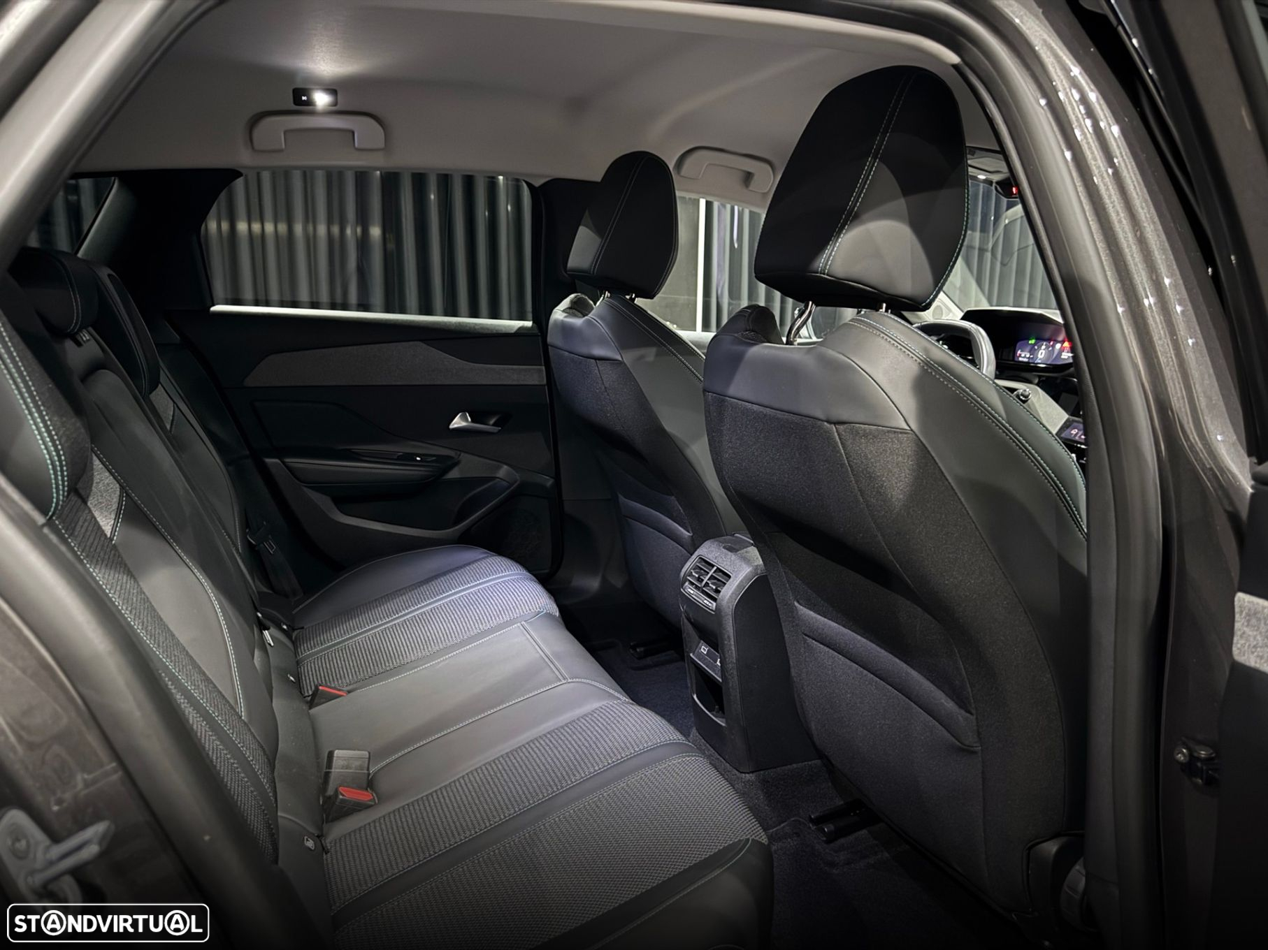 Peugeot 308 SW 1.5 BlueHDi Allure Pack EAT8 - 35