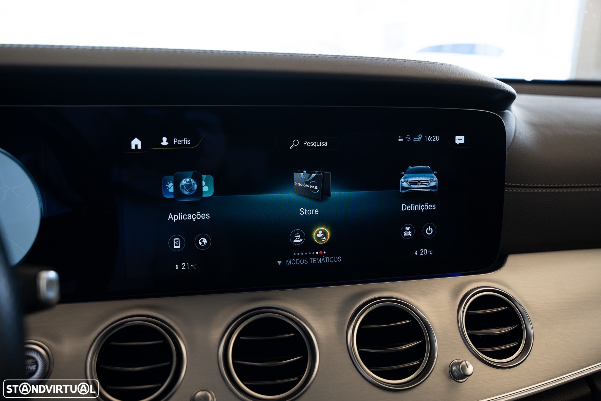 Mercedes-Benz E 300 de AMG Line 4Matic - 32