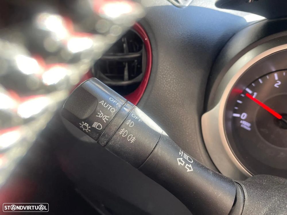 Nissan Juke 1.5 dCi N-Connecta 360+EPI - 17