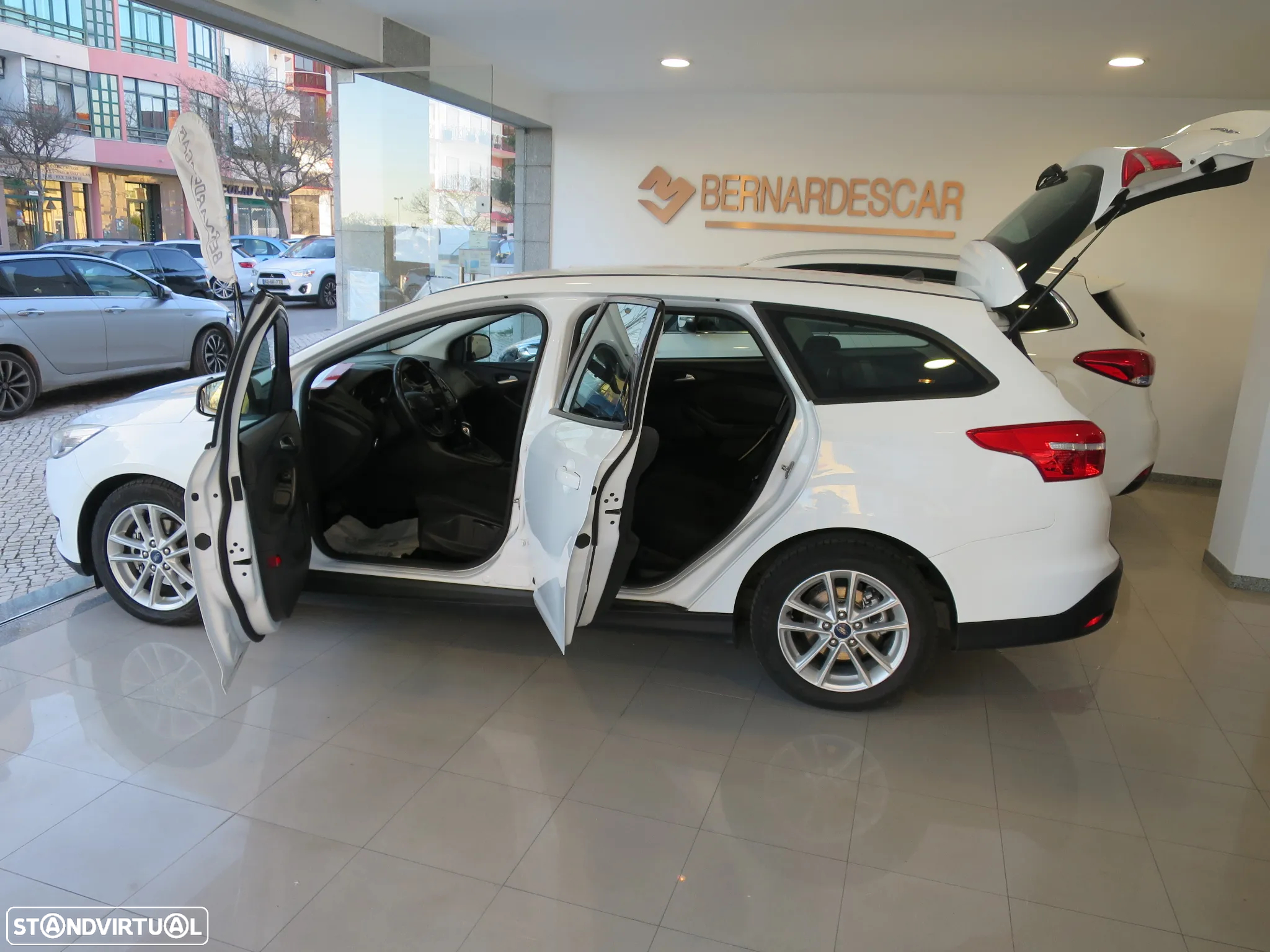 Ford Focus SW 1.5 TDCi Trend+ DPS - 4