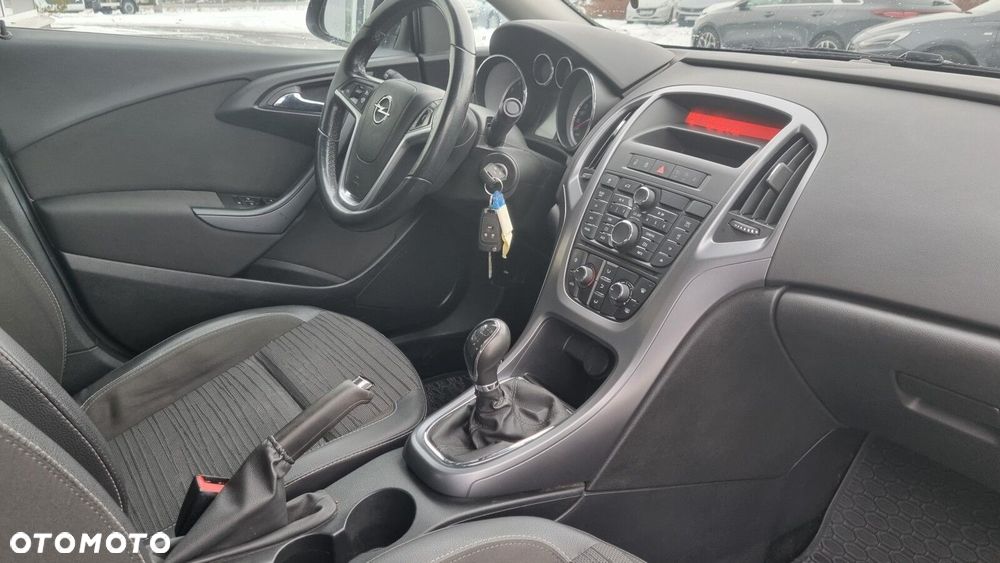 Opel Astra - 9