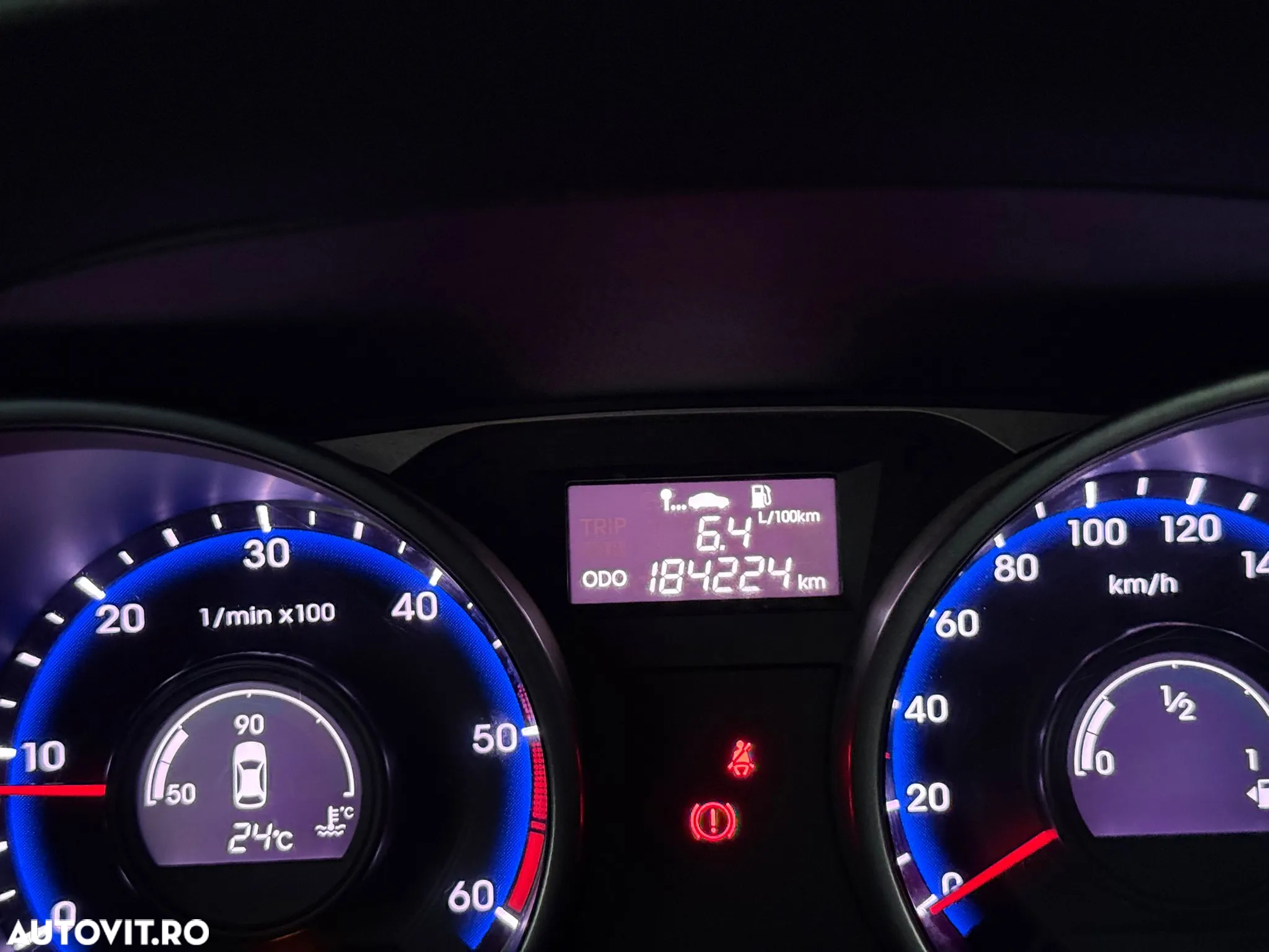 Hyundai ix35 1.7 CRDI 2WD blue Style - 13