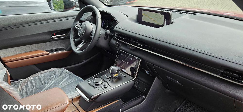 Mazda MX-30 - 12