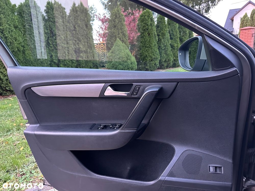 Volkswagen Passat 2.0 TDI Comfortline - 27
